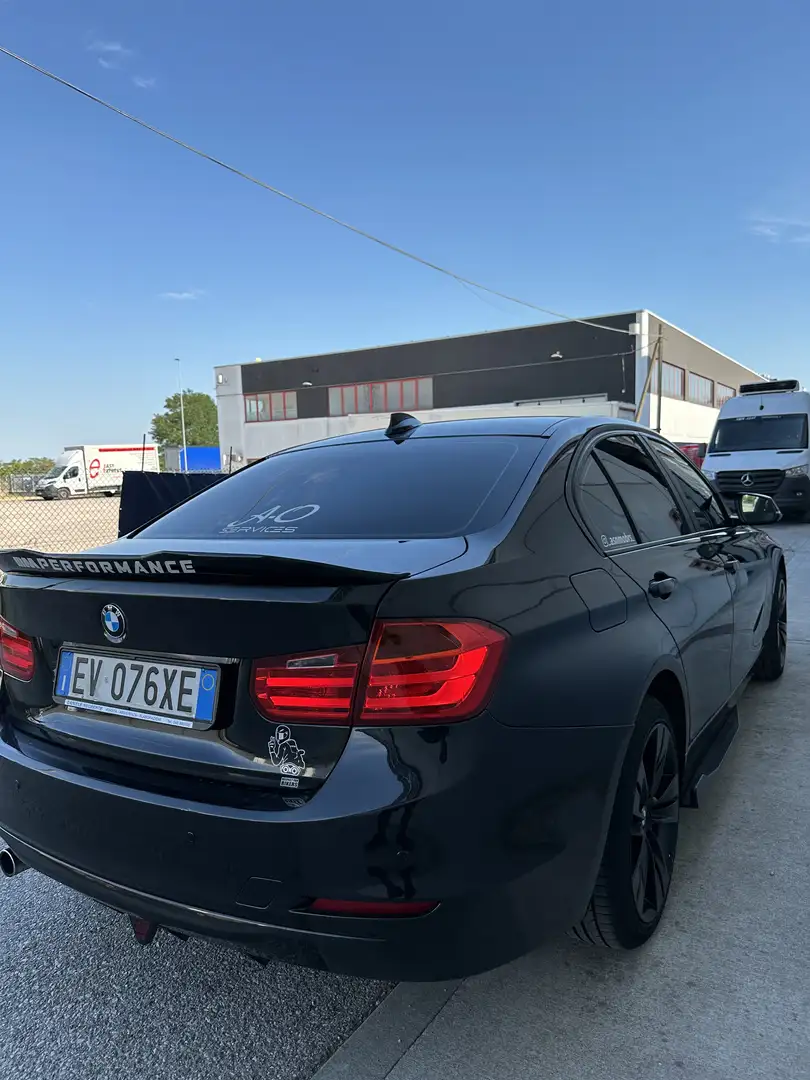 BMW 320 320d xdrive Business BMW series 3 320D Xdrive  187 Negro - 1
