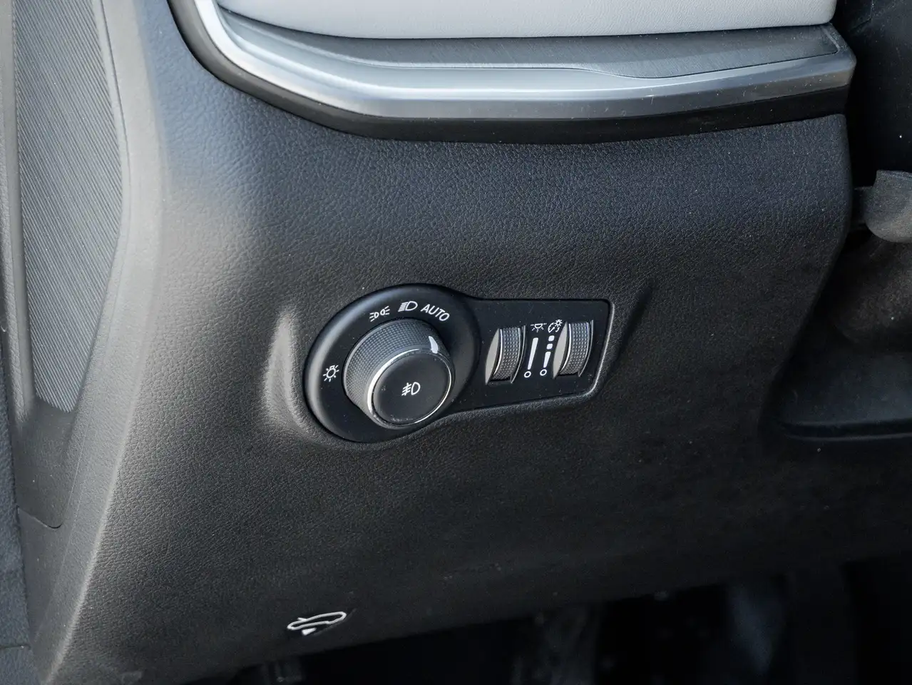 Jeep Compass снимка Jeep Compass