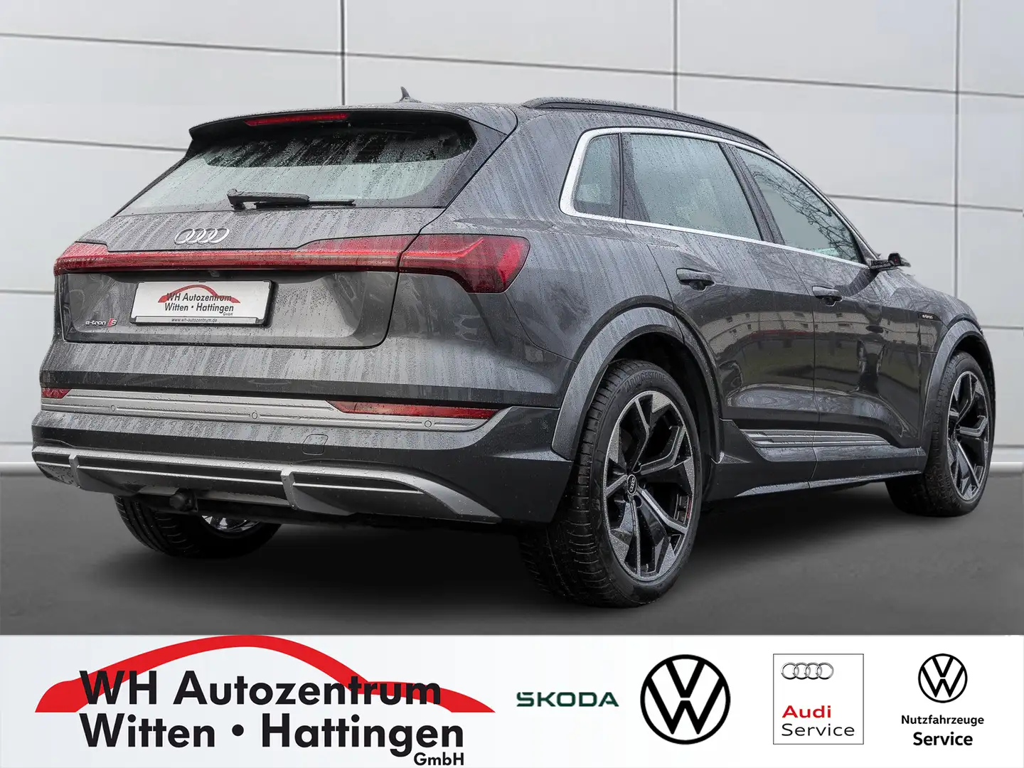 Audi e-tron S quattro 370 kW PANORAMA AHK HEAD-UP MATRIX-LE... Grau - 2