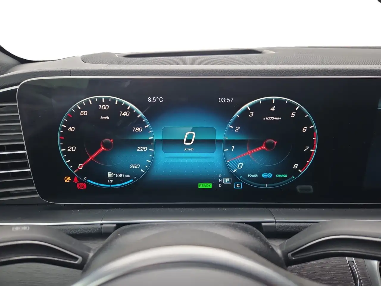 Mercedes-Benz GLE снимка Mercedes-Benz GLE