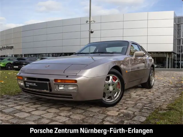 Porsche 944 Turbo S Klangpaket Sportfahrwerk Sperrdifferenzial