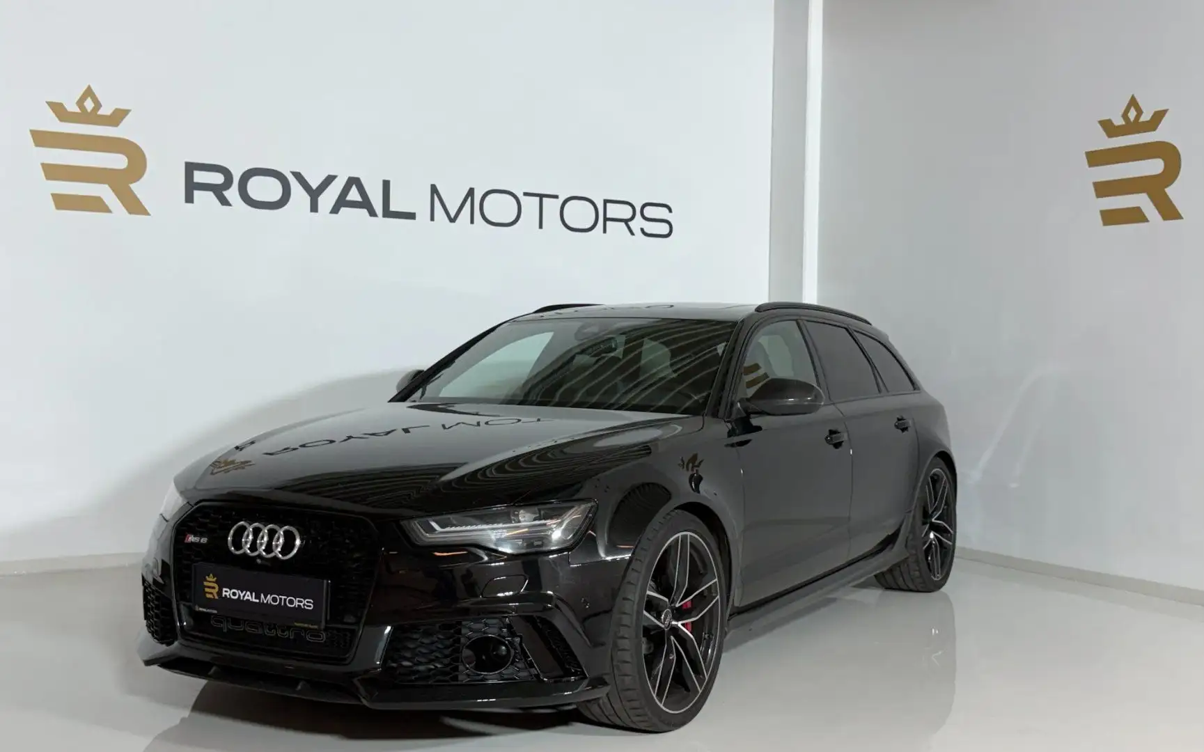 Audi RS6 RS 6 4.0 TFSI quattro Avant Schwarz - 1