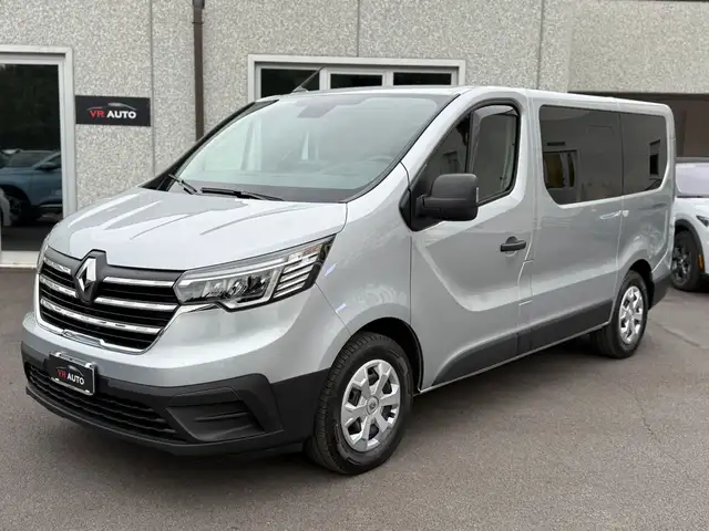 Renault Trafic 2.0 D 150 CV 8 POSTI /  PROMO FIN