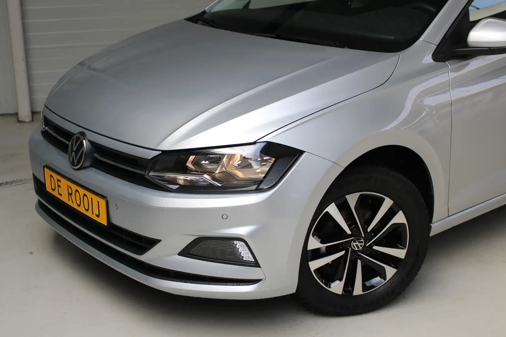 Volkswagen Polo 1.0 TSI Life 95PK Navigatie | Climate Control | Li Zilver - 2