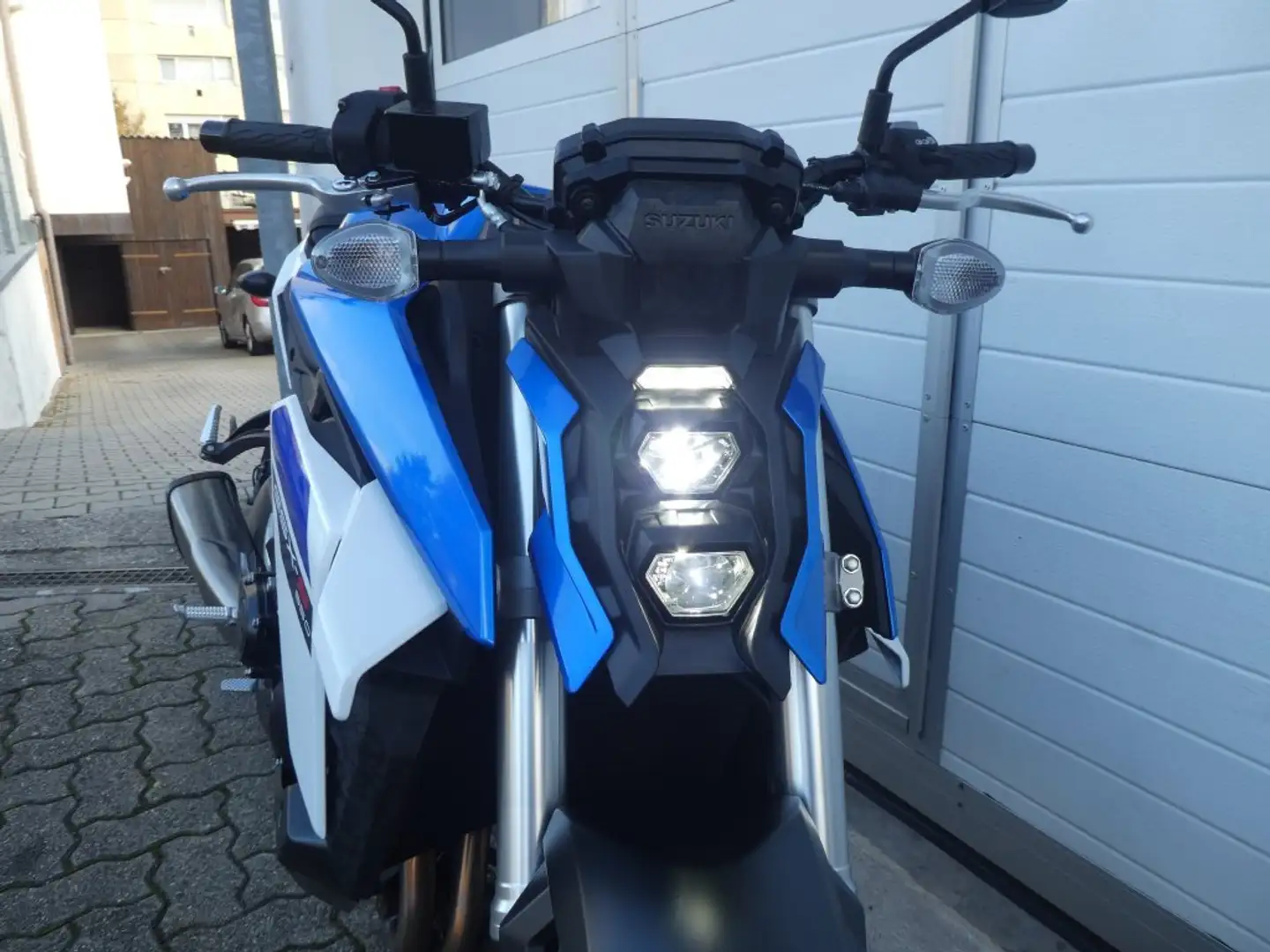 Suzuki GSX-S 950 35 KW A2, nur 1.100 Km, 1.Hand wie neu! Blau - 2