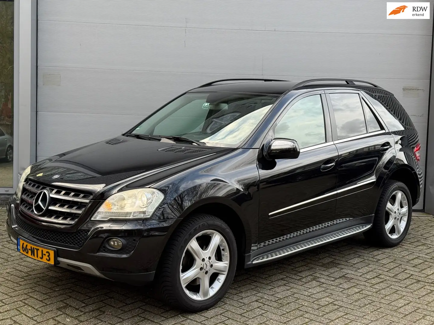 Mercedes-Benz ML 350 M-klasse CDI l Volledig Dealer Onderhouden l Rijdt Schwarz - 1