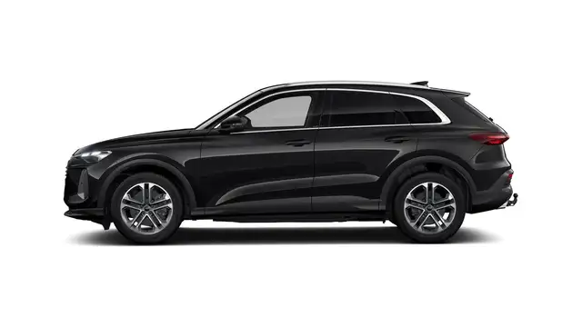 Audi Q5 view 2
