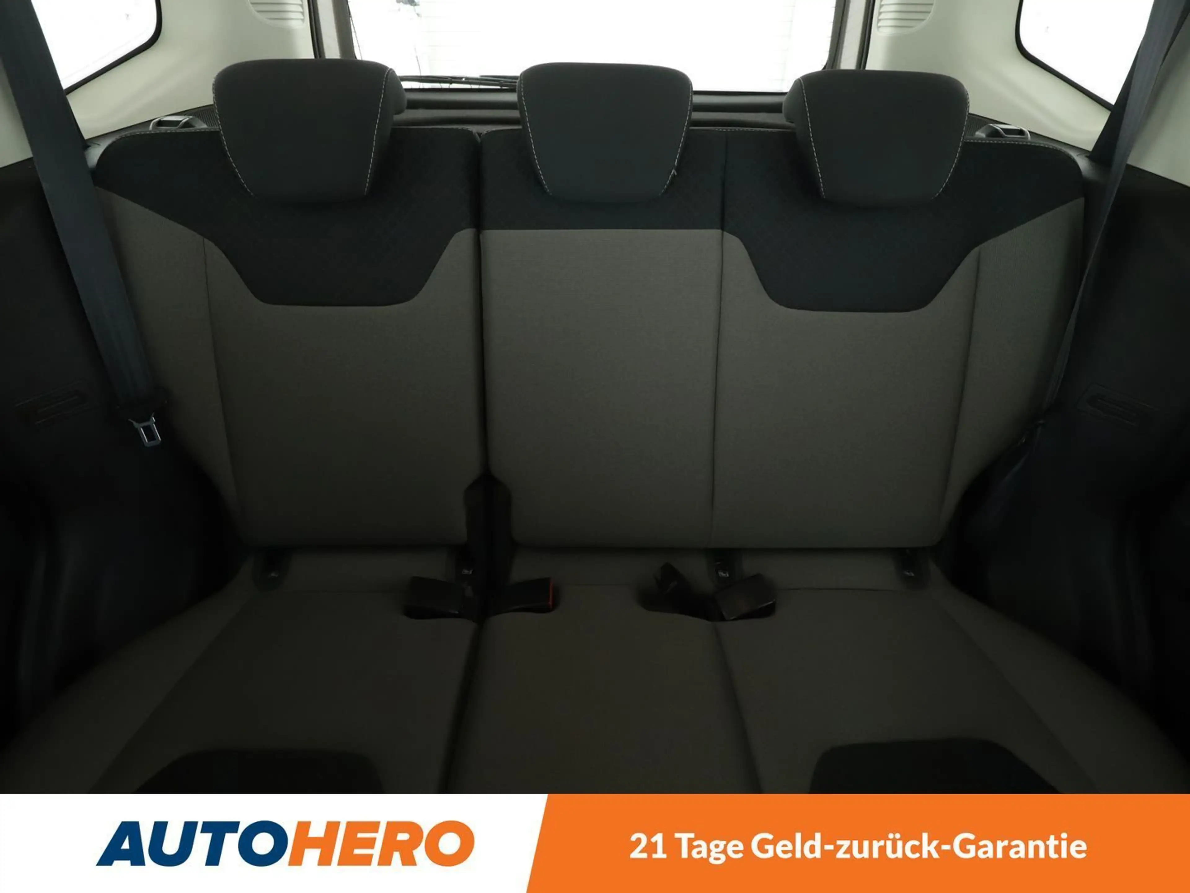Ford Tourneo 1.0 EcoBoost Titanium *NAVI*TEMPO*PDC*SHZ*KLIMA* — photo 15