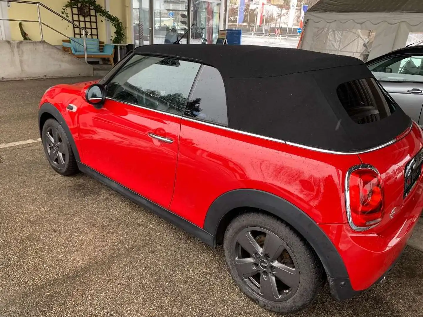 MINI Cooper D Cabrio MINI Cooper D Cabrio Aut. Cooper Rot - 2