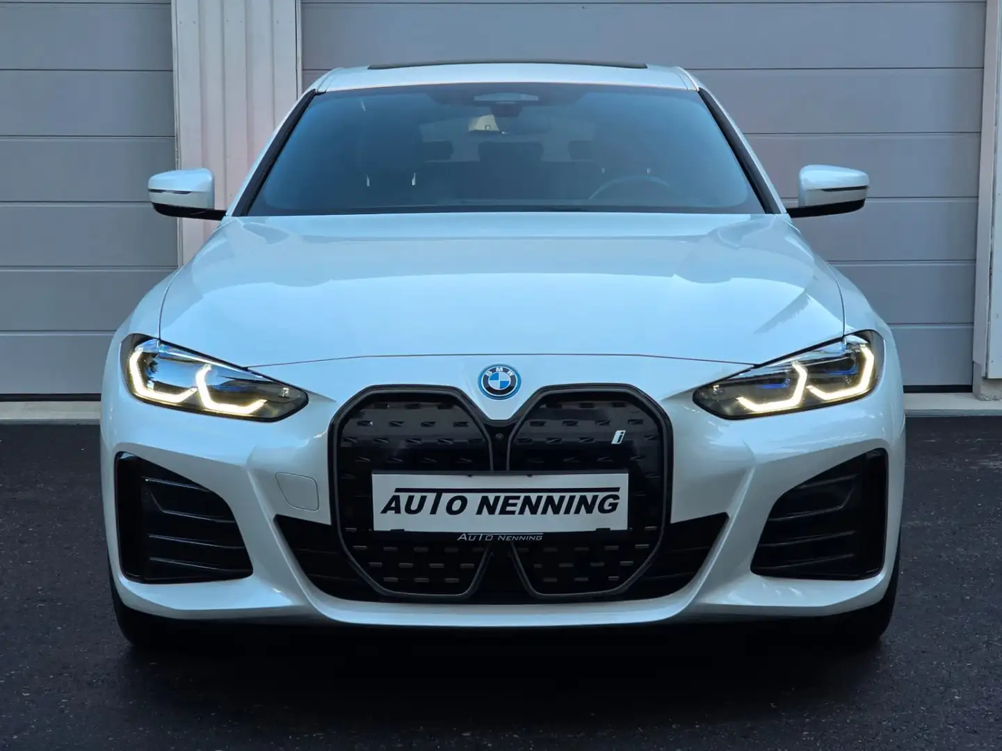BMW i4 Gran Coupe 35 eDrive M Sport AHK 20" 360° HK Weiß - 2