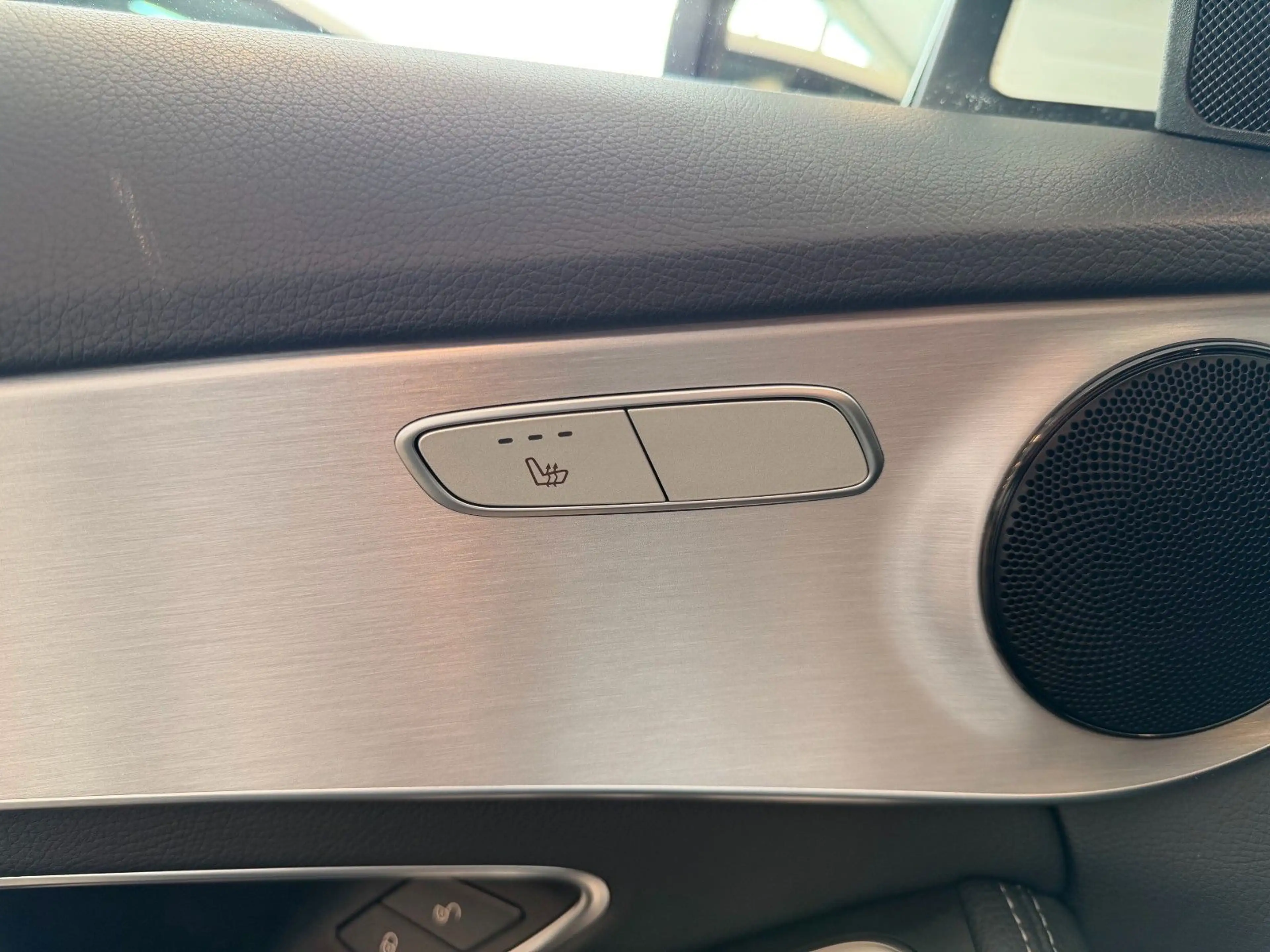 Mercedes-Benz C 220 d T 4-Matic AMG 9G-Tr. Rü-Ka AHK LED SHZ — photo 16
