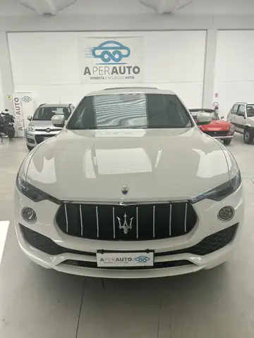 Maserati Levante 3.0 V6 Granlusso 250cv auto my19