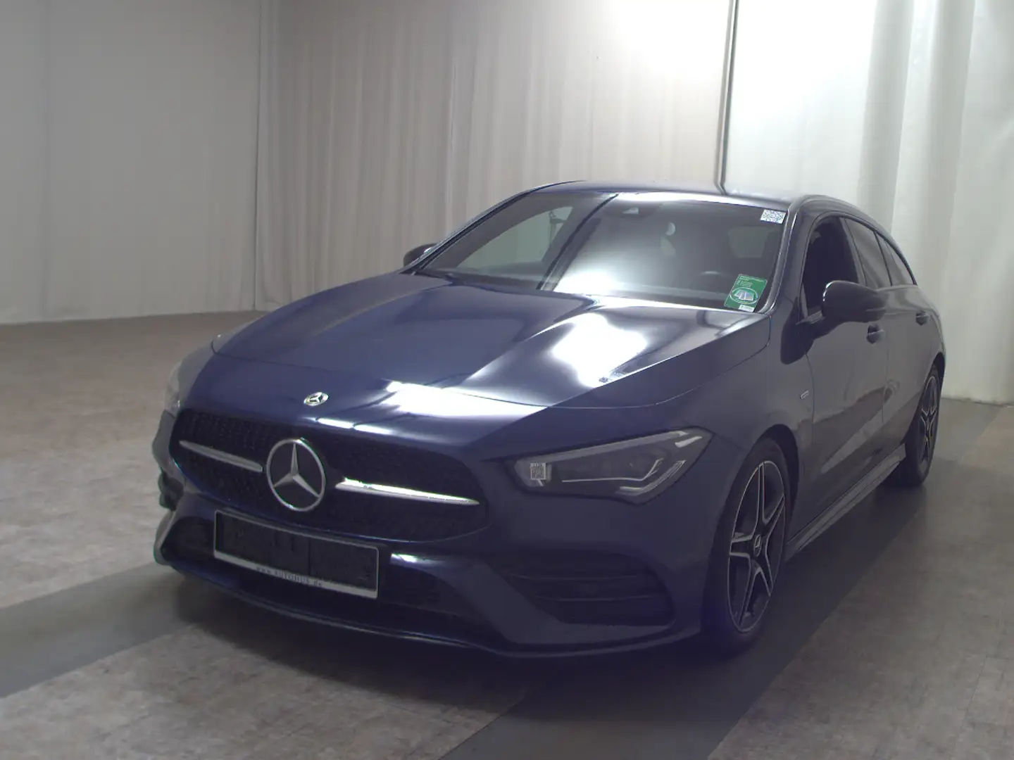 Mercedes-Benz CLA 200 SB d AMG-Line Night Navi MB-LED 360° Blau - 2