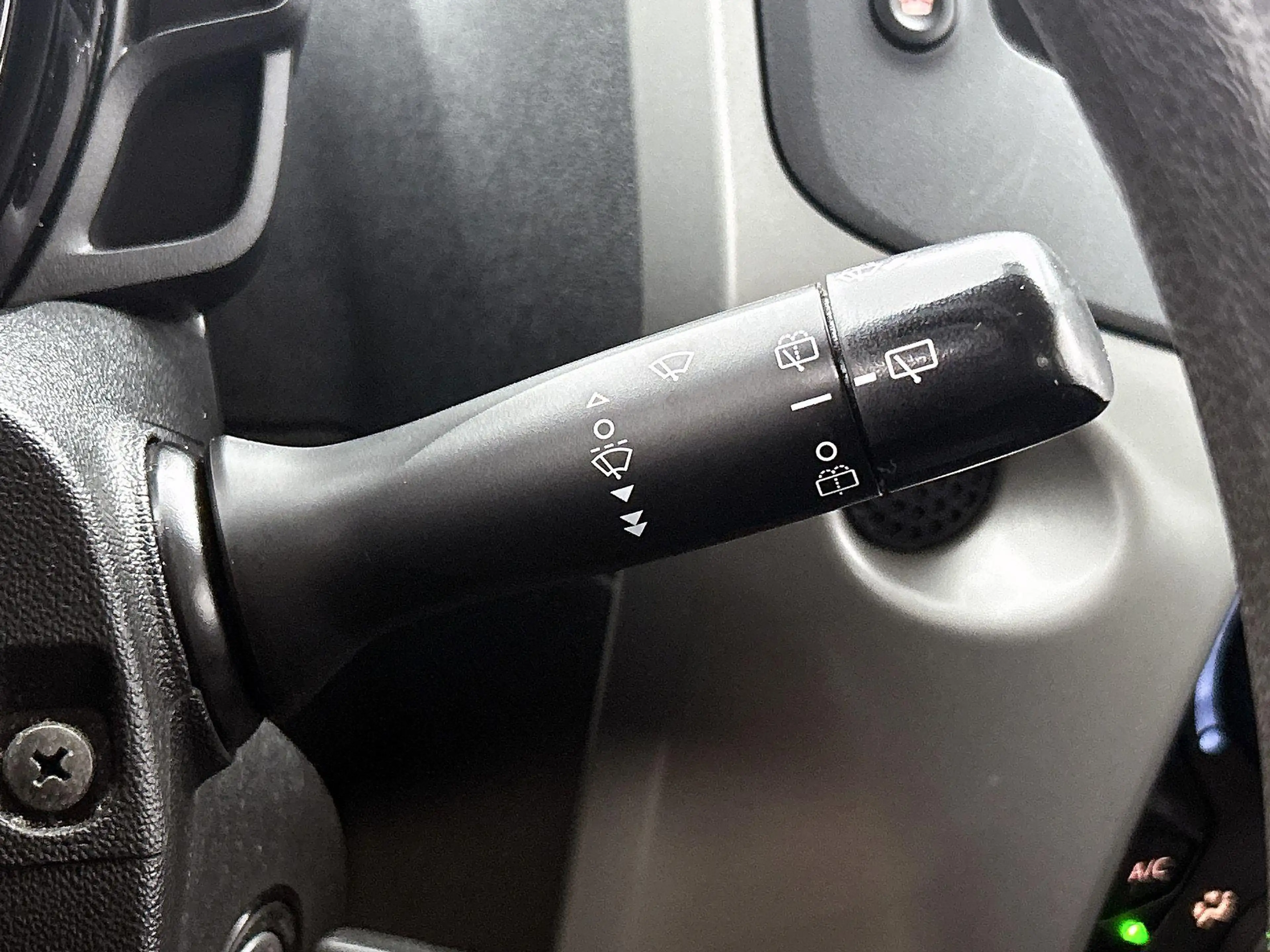 Peugeot 108 1.0 e-VTi Blue Lion — photo 8