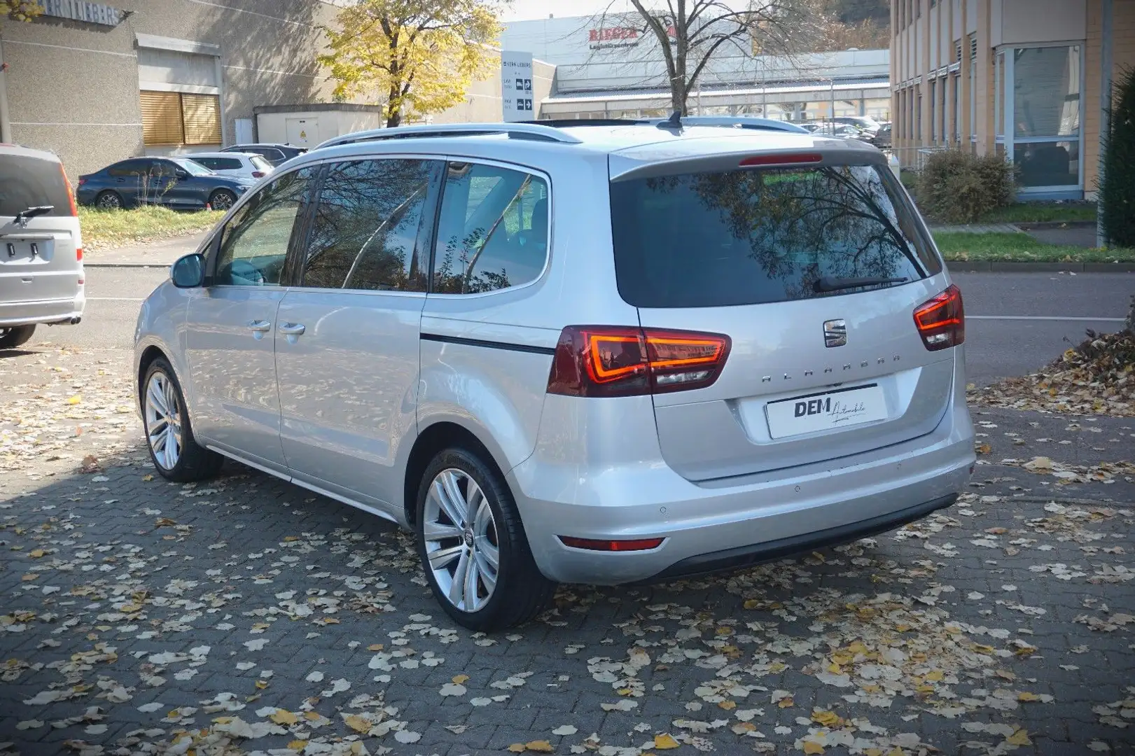SEAT Alhambra Crono Plus / 7 SItze / Pano./ R-Kamera Silber - 2