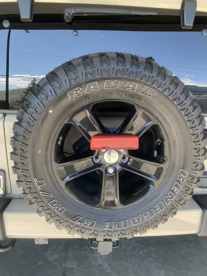 Jeep Wrangler снимка Jeep Wrangler