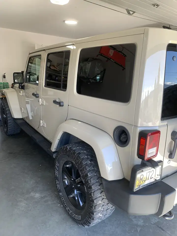 Jeep Wrangler снимка Jeep Wrangler