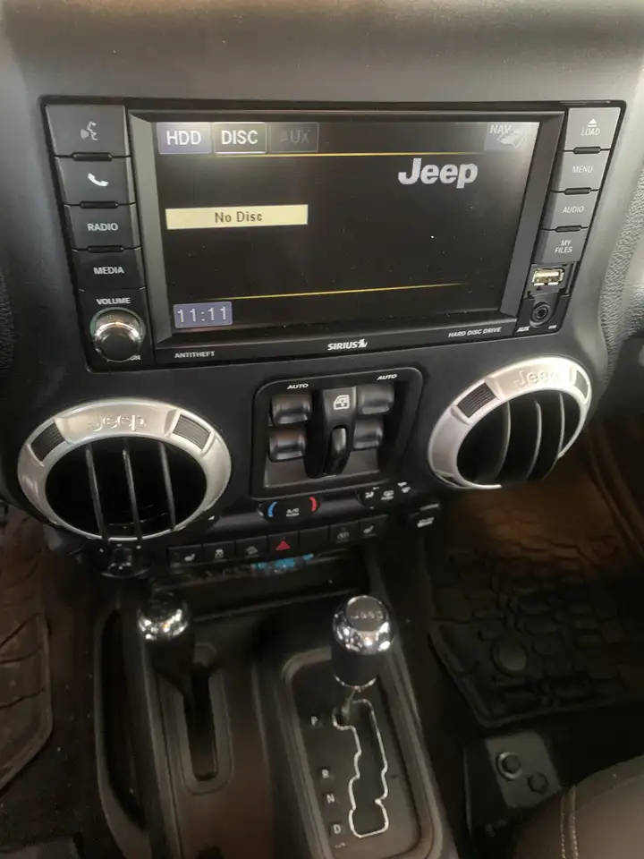 Jeep Wrangler снимка Jeep Wrangler
