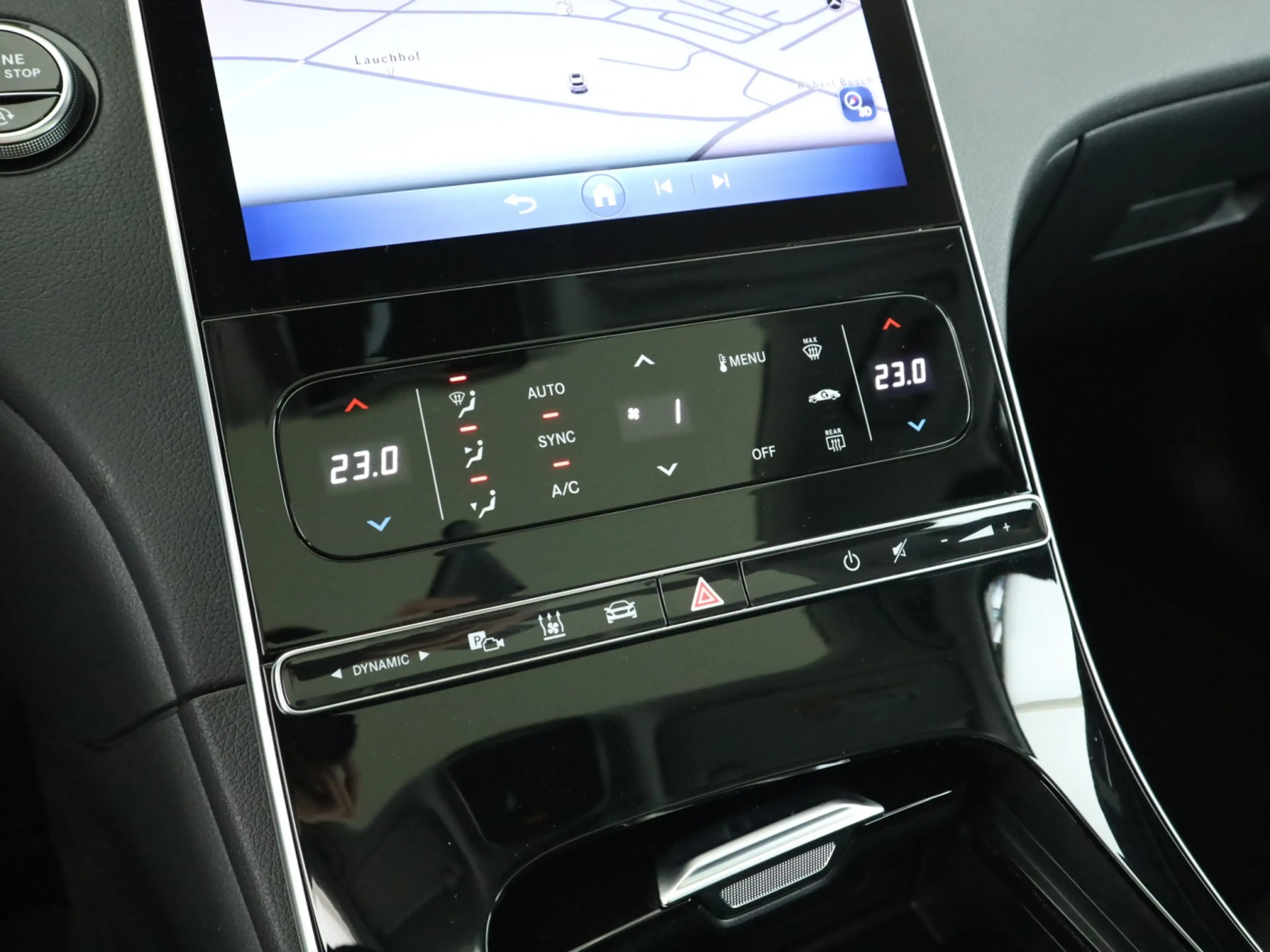 Mercedes-Benz C 220 d 4M T *Avantgarde*Distronic*Panorama*PTS* — photo 14