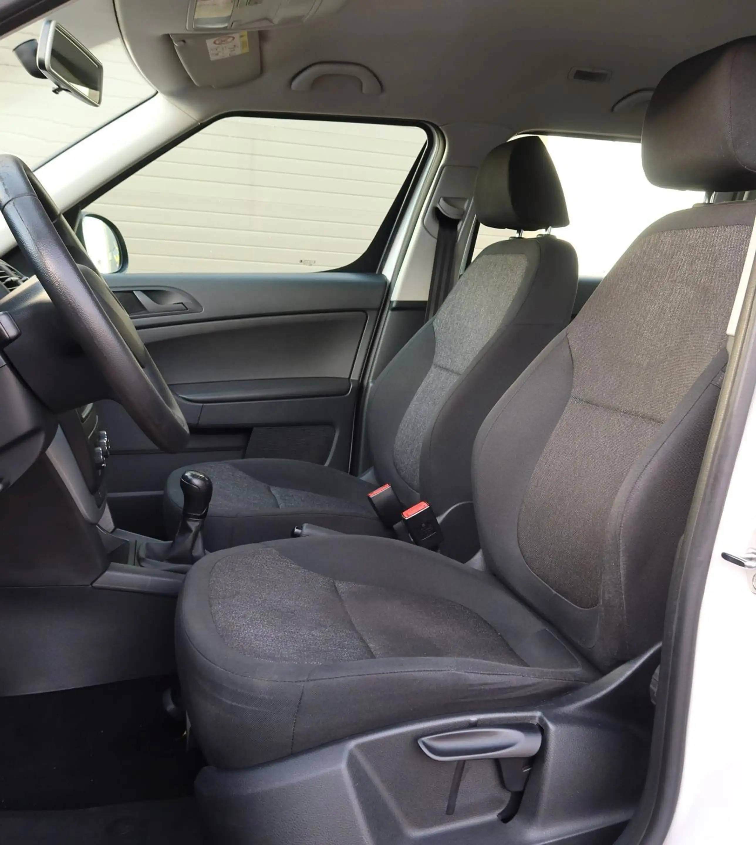 Skoda Yeti 1.2 TSI Active Plus Airco/PDC/Netjes/December2014 — photo 9