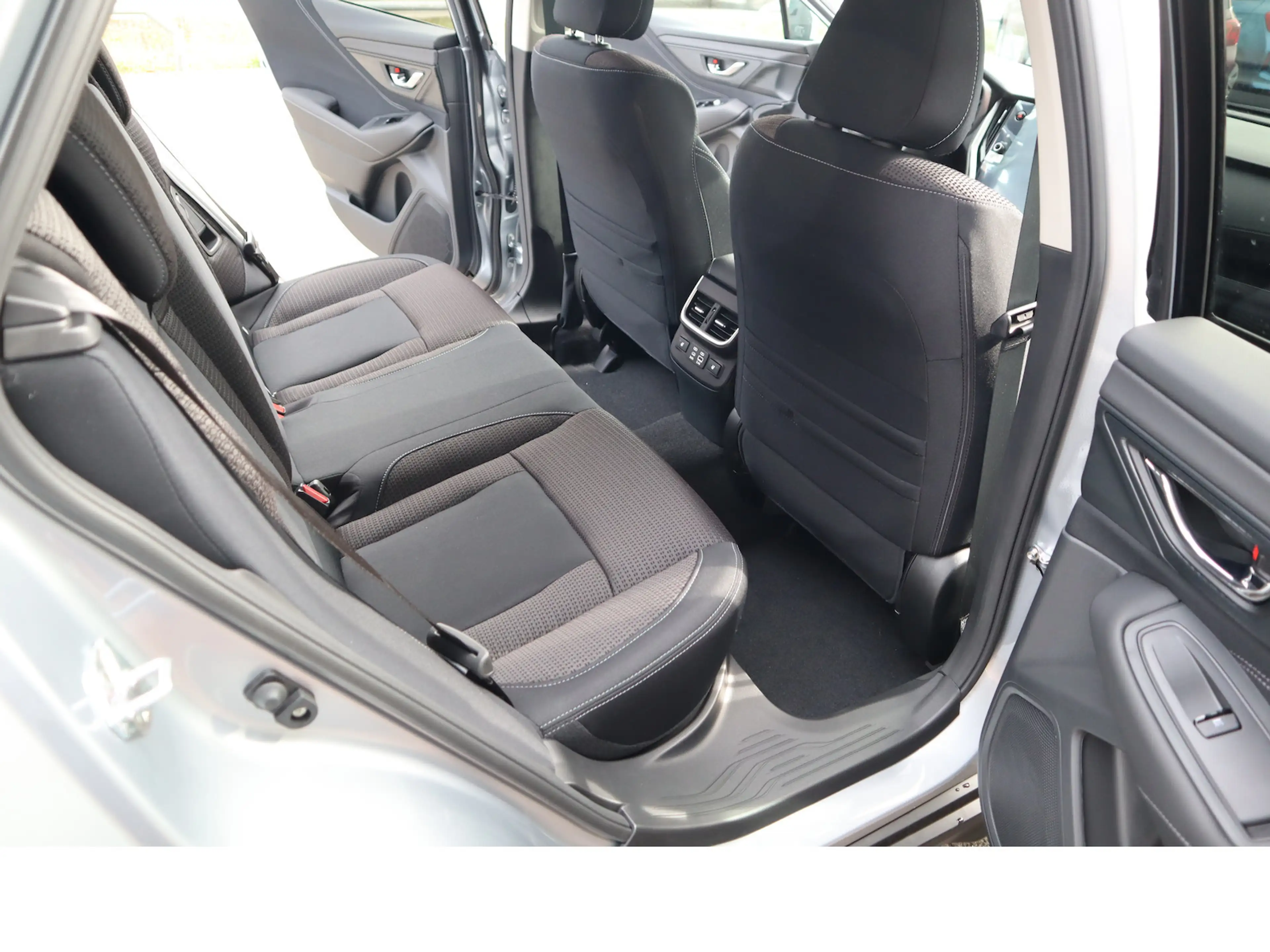 Subaru OUTBACK Trend SHZ,ACAA,LED,5-Jahre-Garantie,UVM... — photo 15