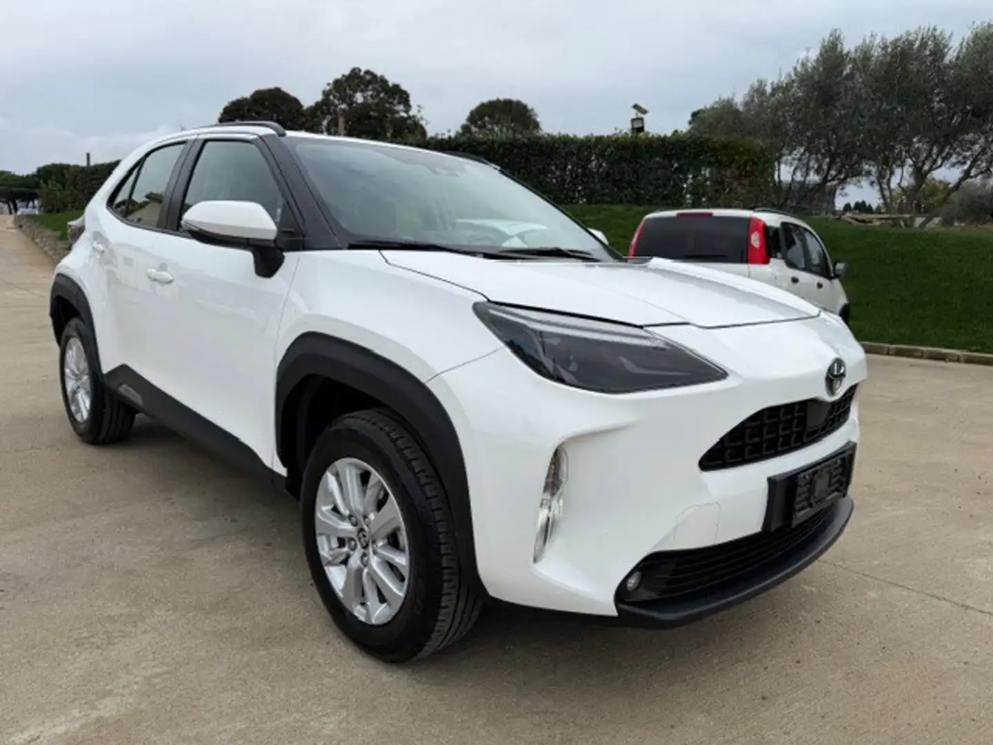 Toyota Yaris Cross Yaris Cross 1.5 Hybrid 5p. E-CVT Active Eco Bianco - 1