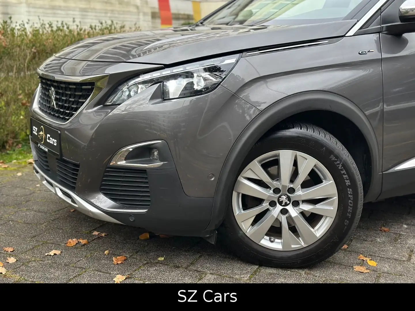 Peugeot 5008 GT*7 SITZER*PANO*KEYLESS*360 KAM*MASSAGE Grau - 2
