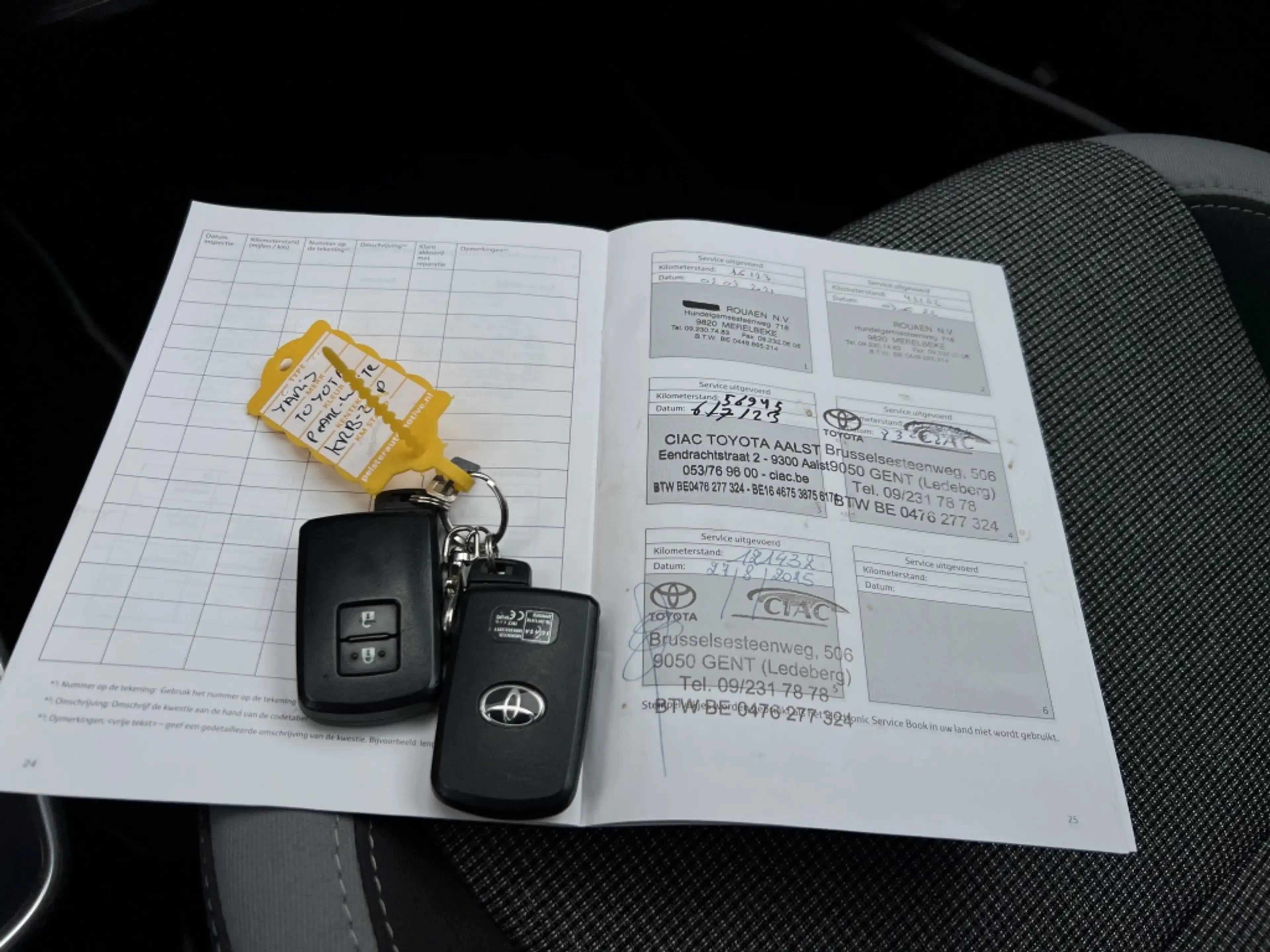 Toyota Yaris 1.5 Hyb. Dynamic — photo 18