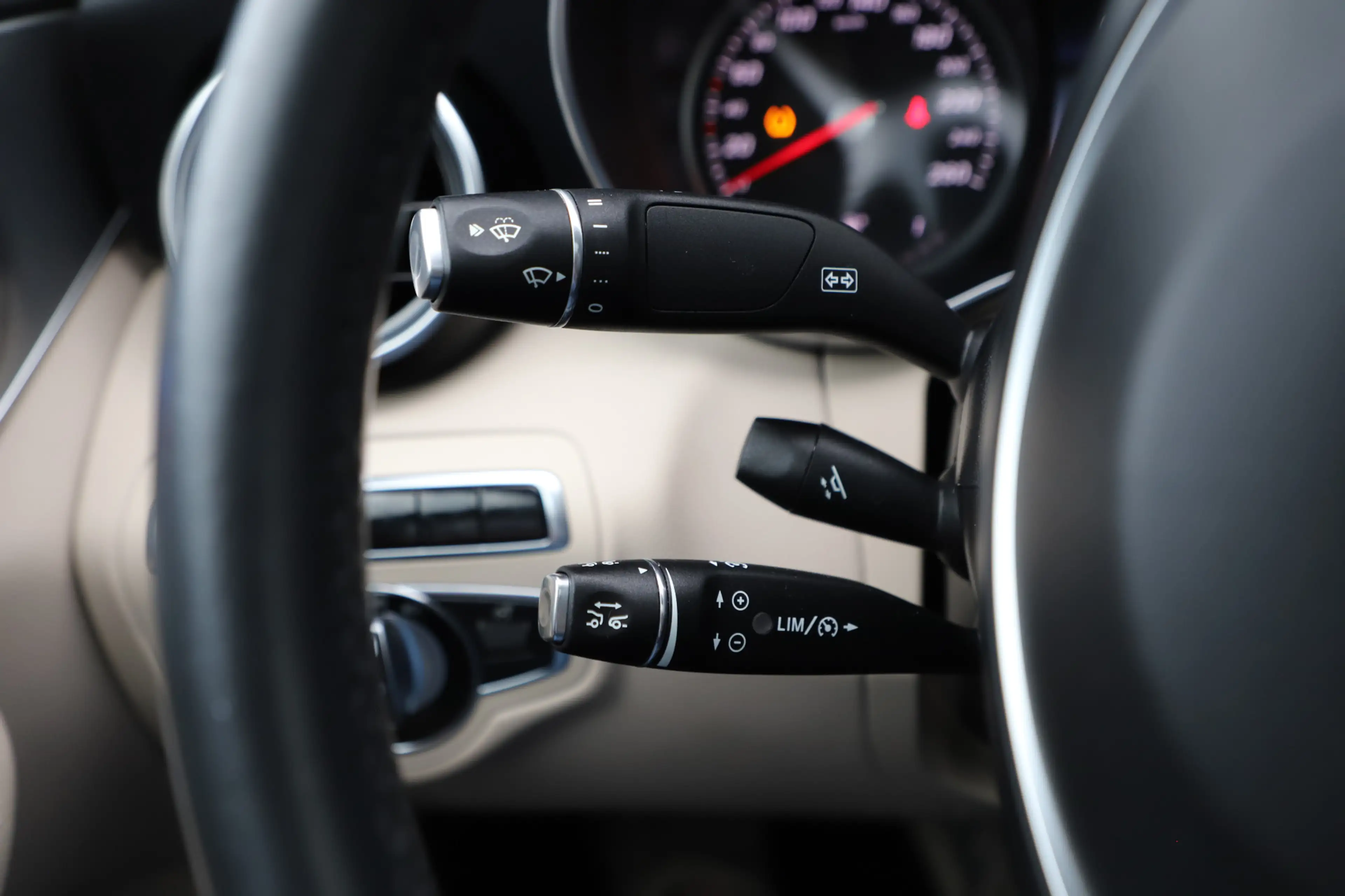 Mercedes-Benz C 200 AMG Prestige Comfort | 184PK | Luchtvering | Burme — photo 26