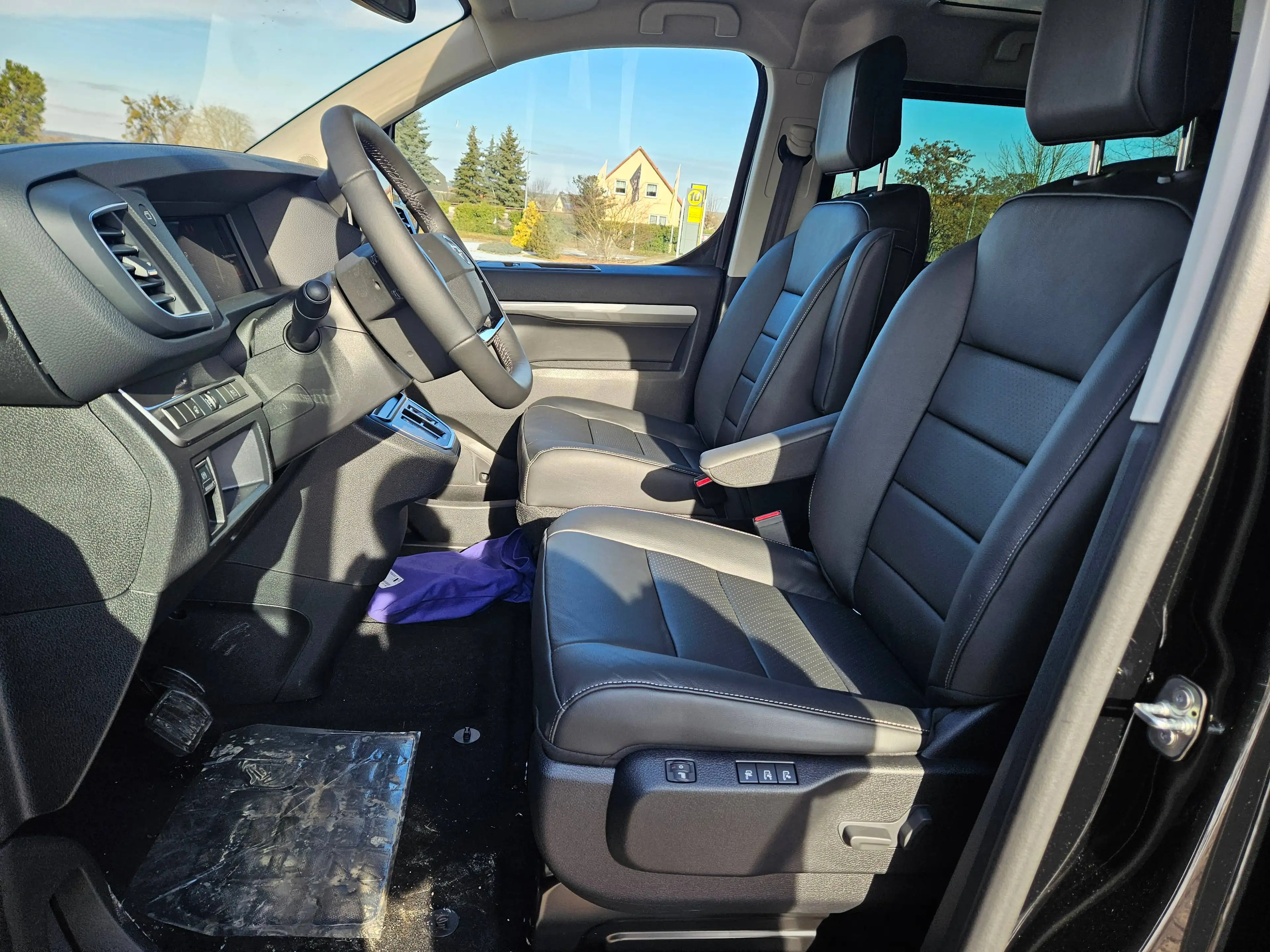 Opel Zafira Life GS LEDER AHK Standhzg.7-Sitzer P-Dach LED NAVI Massagesitze Kamera... — photo 13