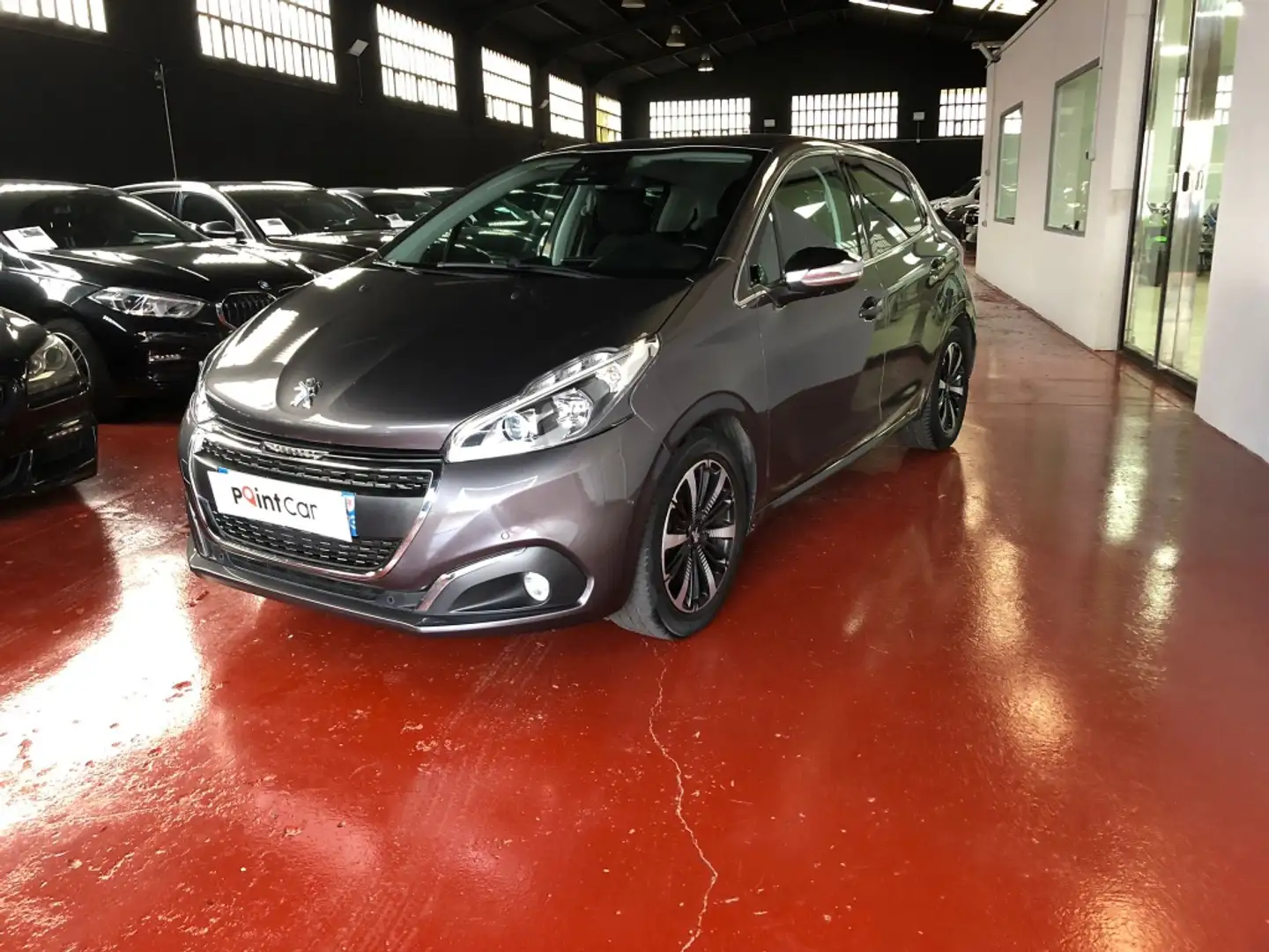 Peugeot 208 1.2 PureTech S&S Allure 110 Gris - 2