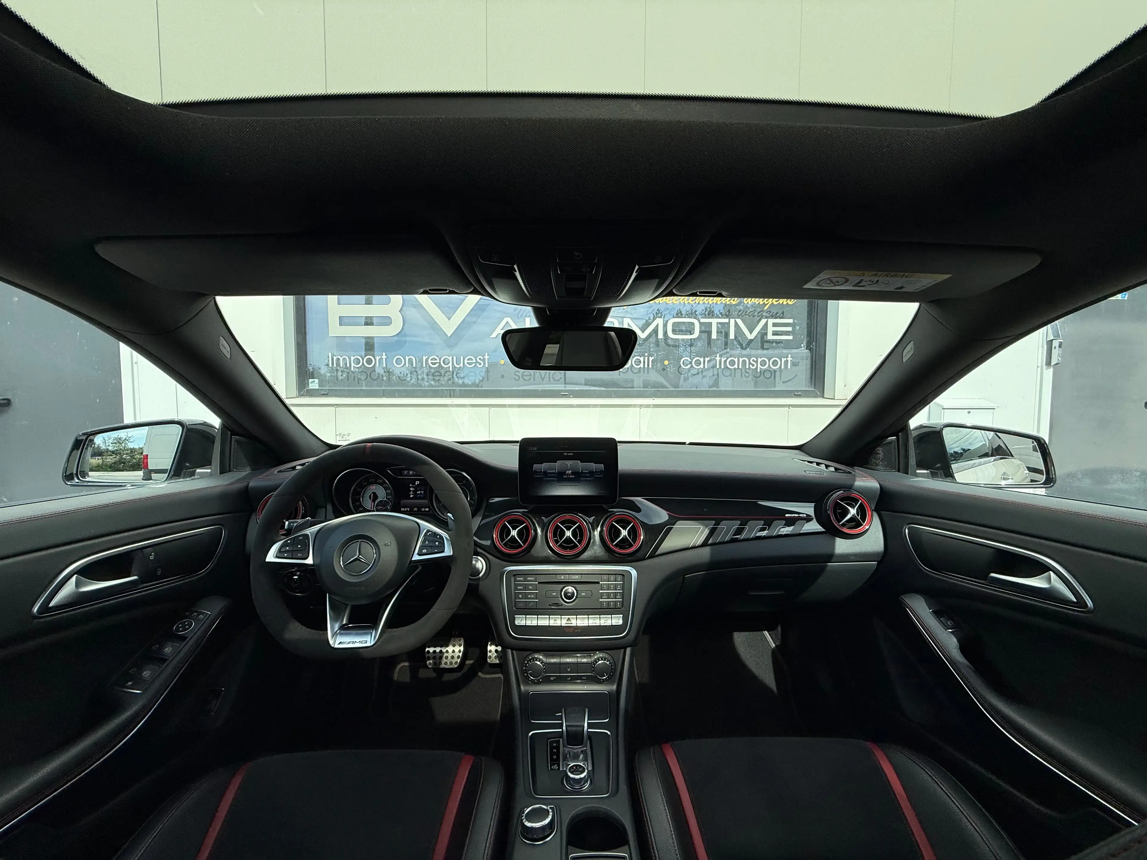 Mercedes-Benz CLA 45 AMG 4 MATIC - PANO- RECARO - AERO PACK — photo 11