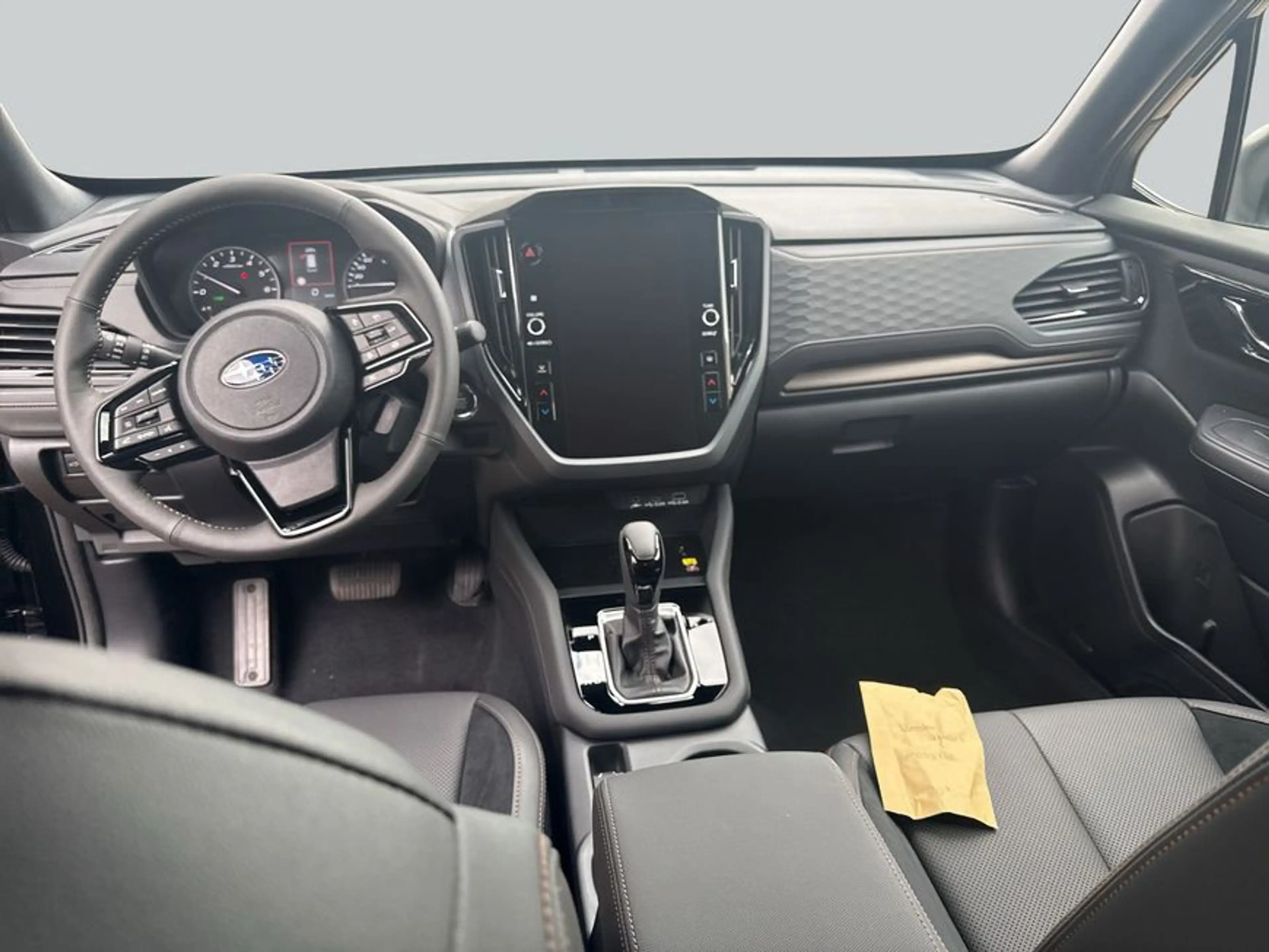Subaru Forester 2.0ie Platinum MJ26 — photo 13