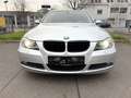 BMW 320 320i Limousine Aut.*Xenon*Navi*Leder*PDC* Silber - thumbnail 3