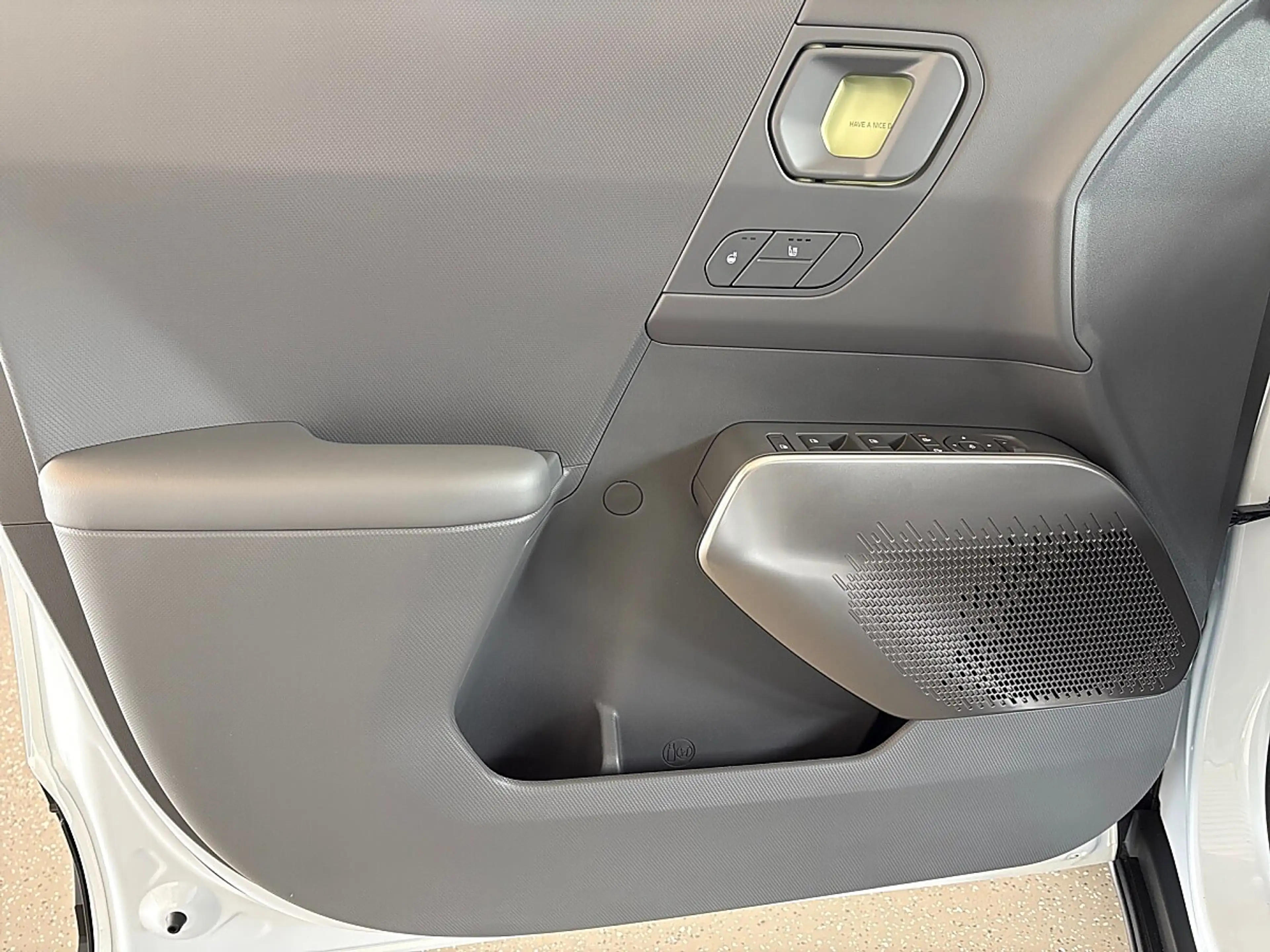 Kia EV2 4S FWD 42,2kWh Air — photo 11