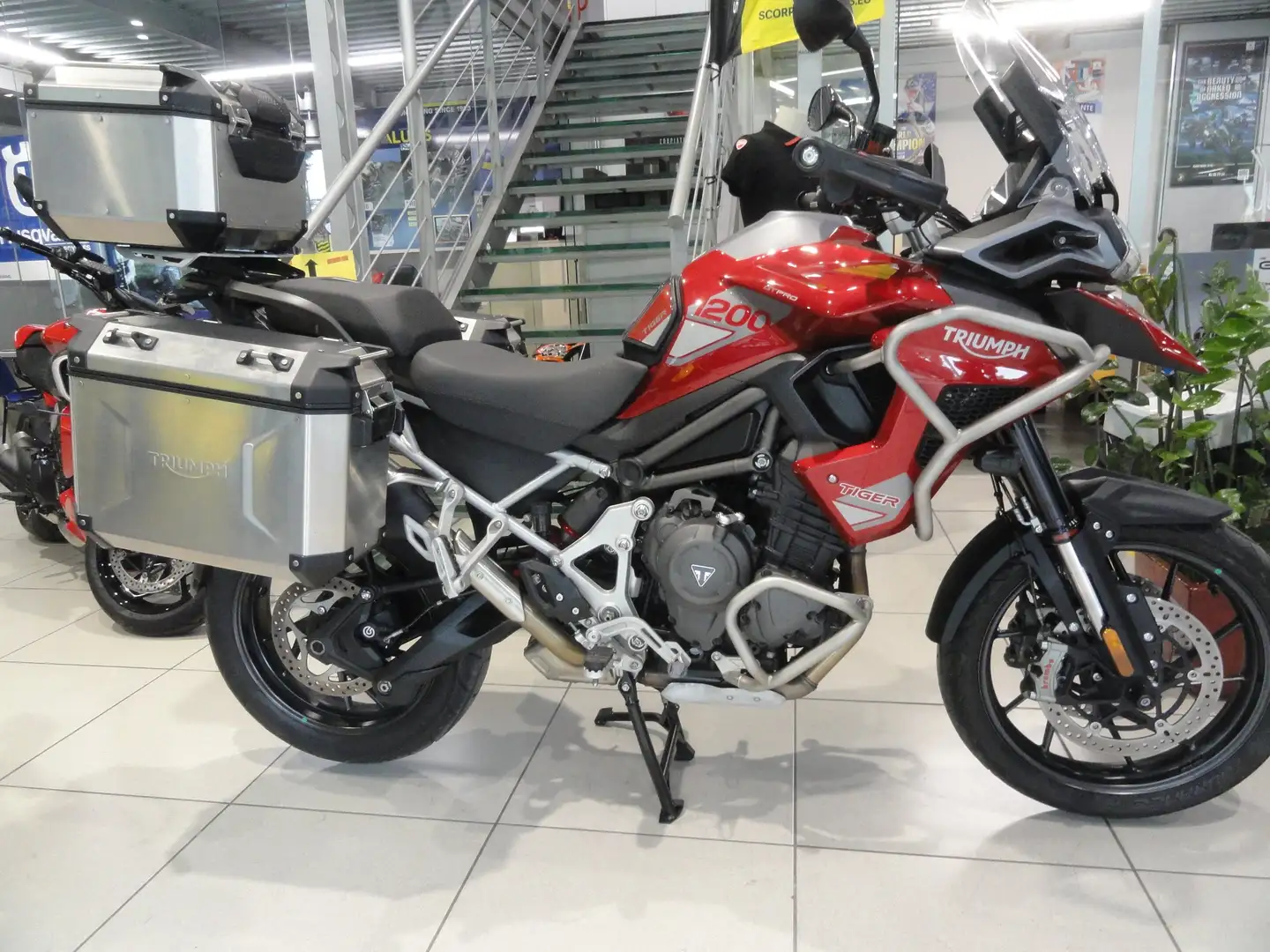 Triumph Tiger 1200 GT PRO Rot - 1