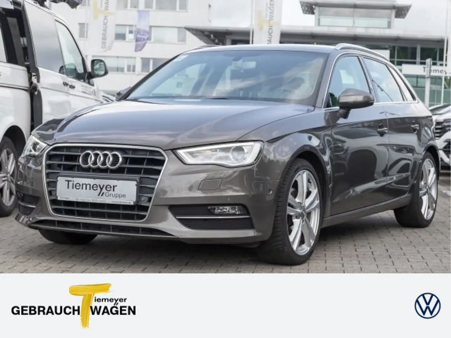 Audi A3 1.4 TFSI AMBITION ULTRA AHK NAVI XE Gris - 1