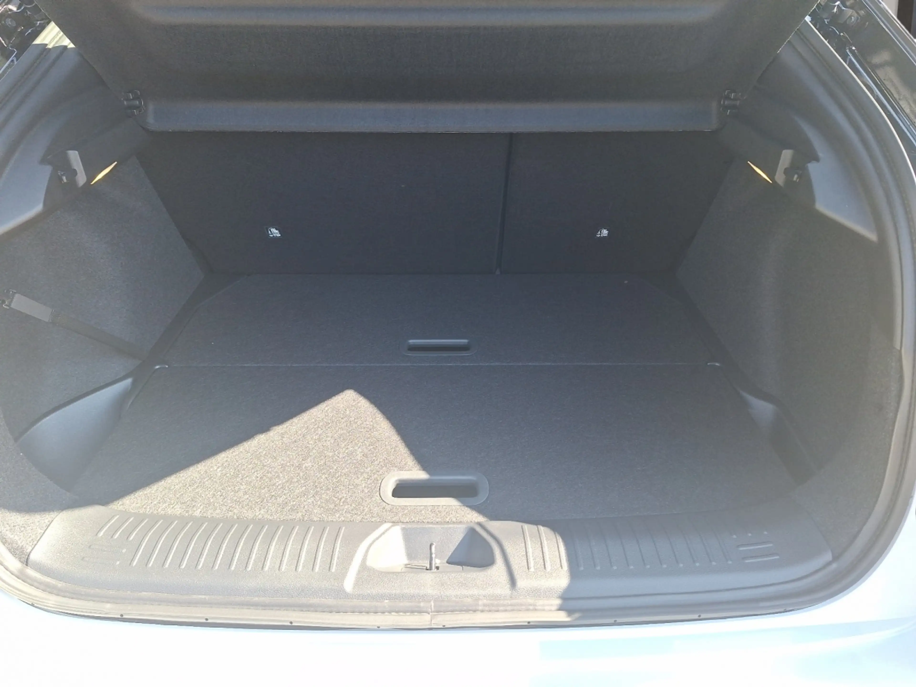 Nissan Leaf Engage+ 52kWh 176PS — photo 12
