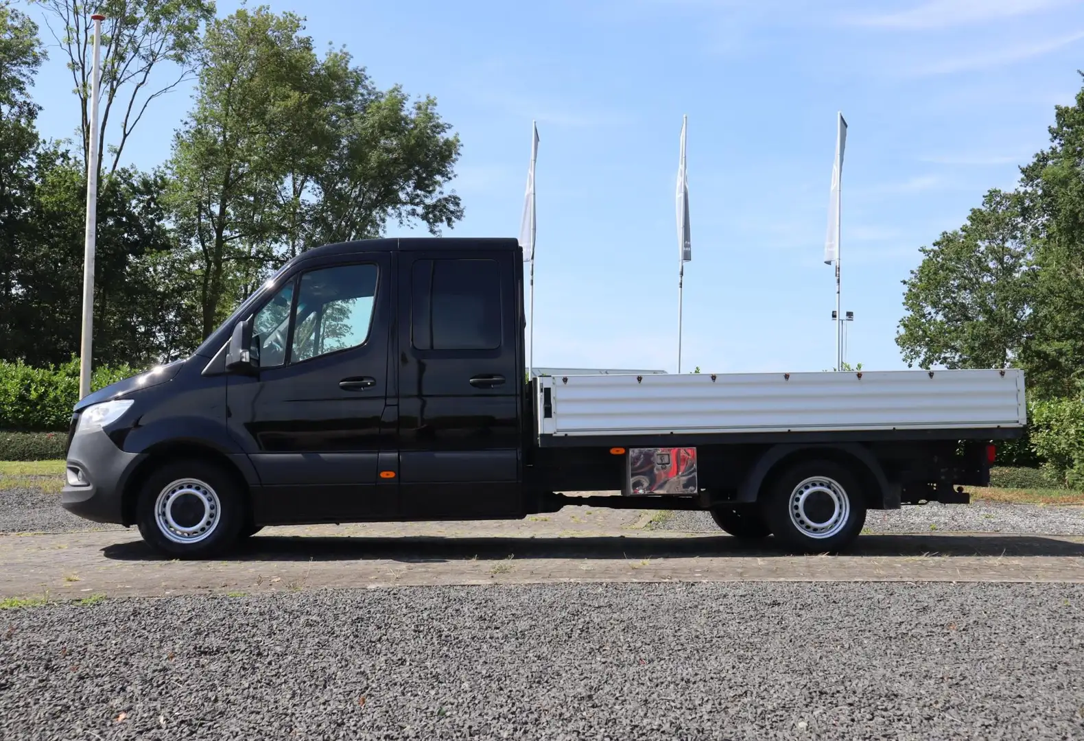Mercedes-Benz Sprinter 319 CDI L3 DC Open Laadbak Airco, Trekhaak 3500KG, Zwart - 2