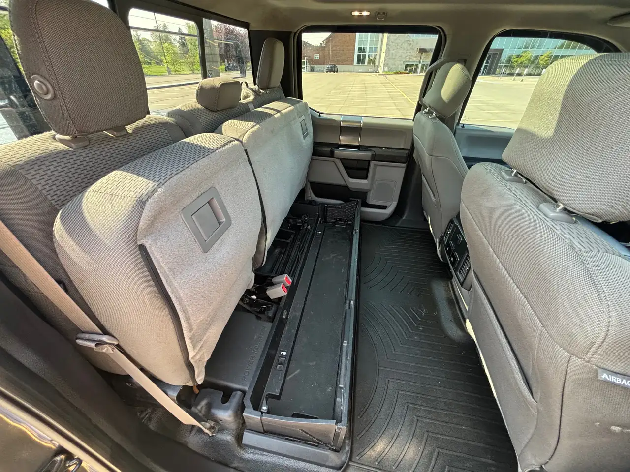 Ford F 350 photo Ford F 350