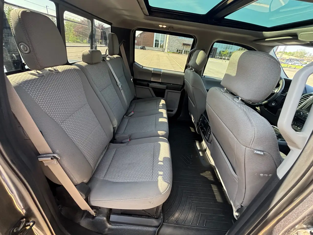 Ford F 350 photo Ford F 350