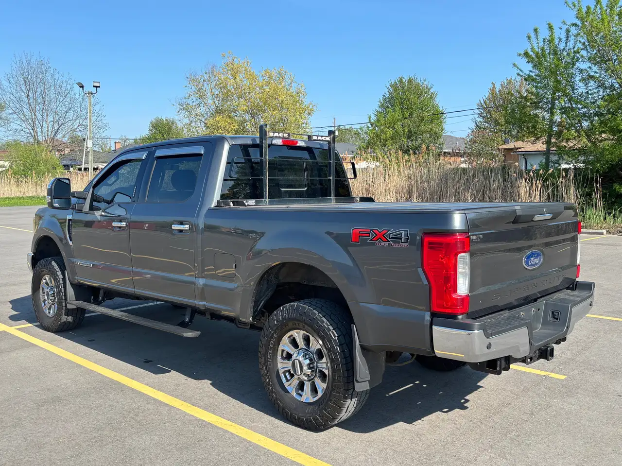 Ford F 350 photo Ford F 350
