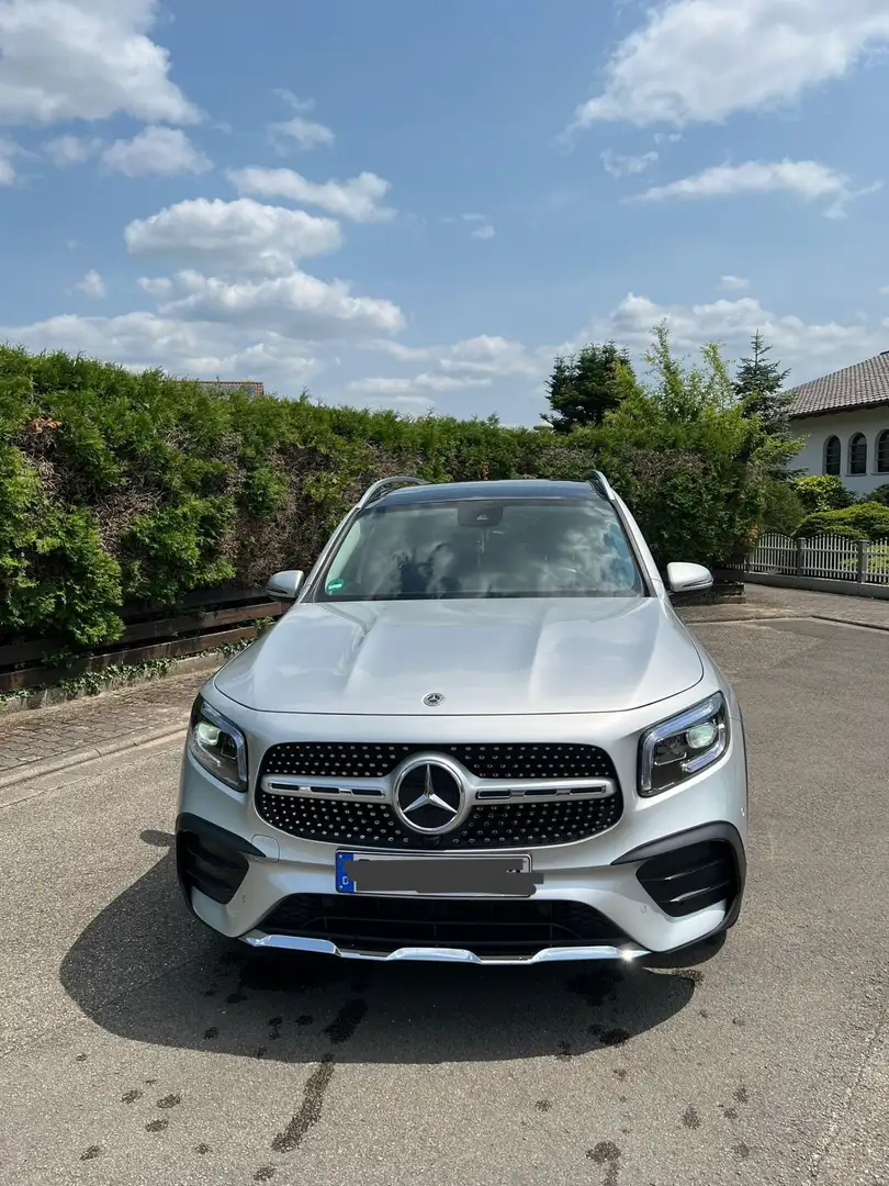 Mercedes-Benz GLB 220 d 4Matic 8G-DCT AMG Line - 1