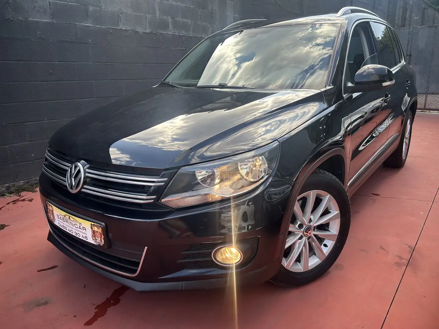 Volkswagen Tiguan 2.0 TDi SCR Sport & EURO 6B - 2