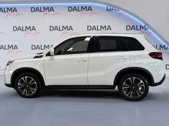 Suzuki Vitara view 2