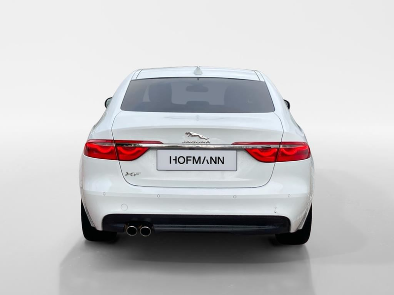 Jaguar XF Prestige — photo 6