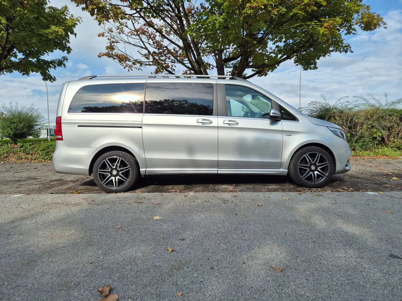 Mercedes-Benz V 250