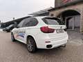 BMW X5 xDrive30d Aut. M-Paket/H&K/AHK/LEDER/RFK/AMBIEN... Weiß - thumbnail 6