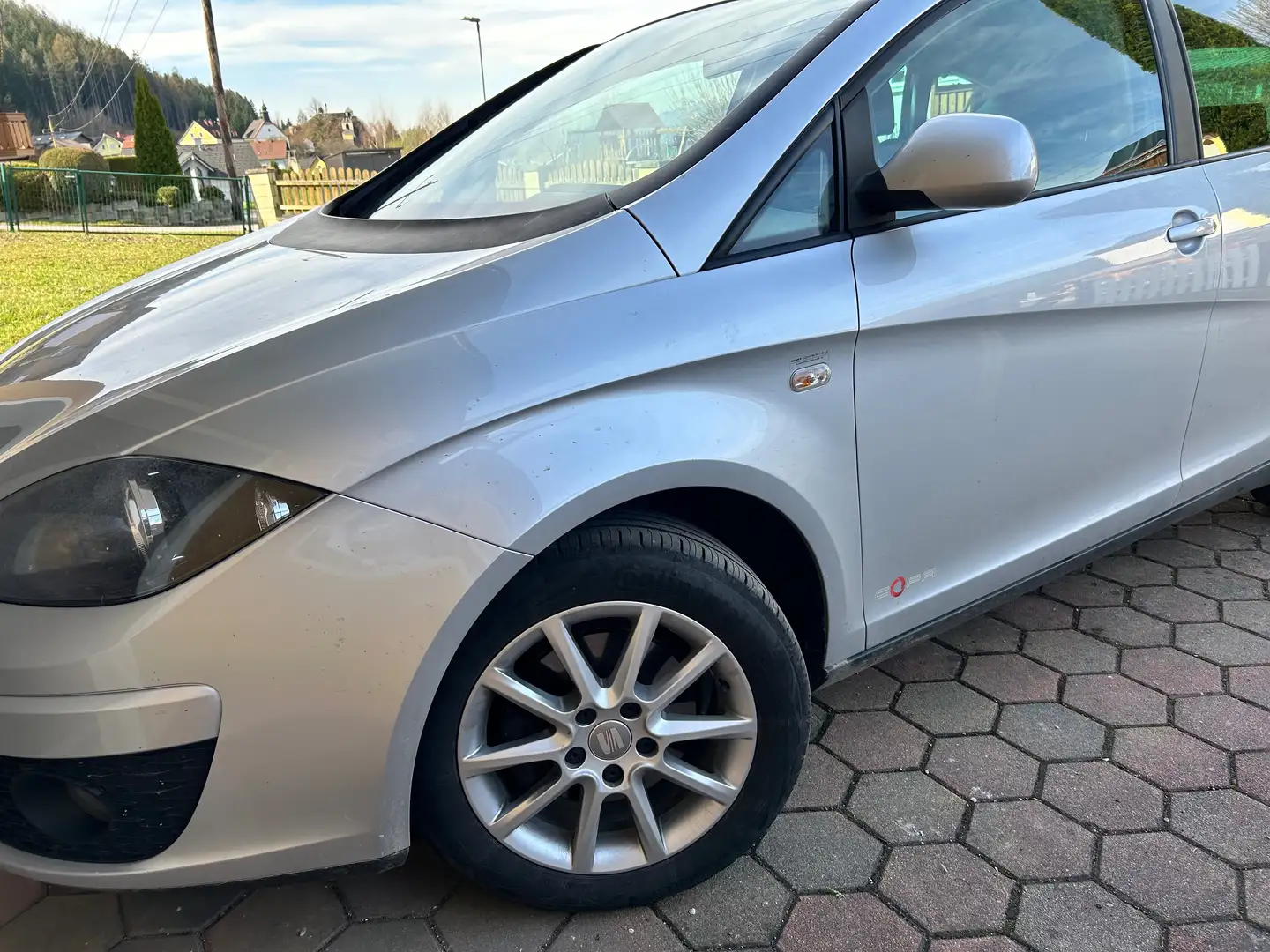 SEAT Altea XL Altea XL Chili-Copa 1,6 CR TDi Chili-Copa Silber - 2