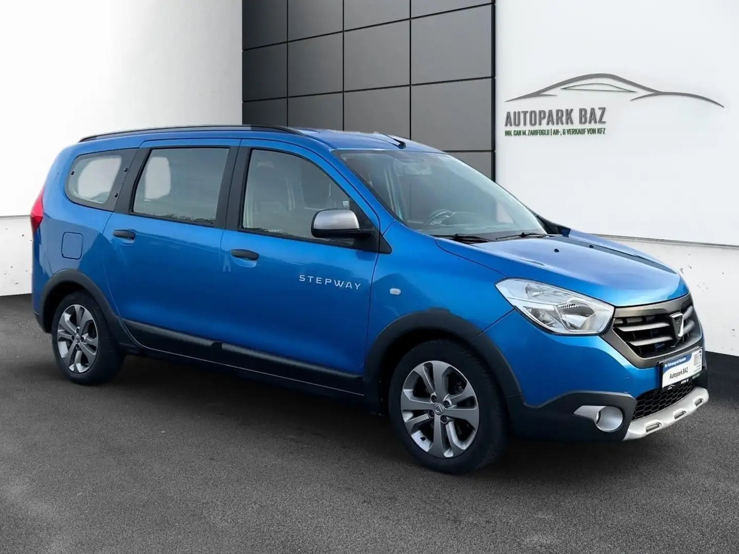Dacia Lodgy Stepway *7-SITZER*KLIM*PDC*ALU*INSP.NEU* Blau - 2